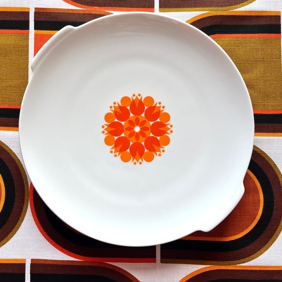 60s porcelain serving tray / Plateau en porcelaine des années 60 - Picture 1 of 6